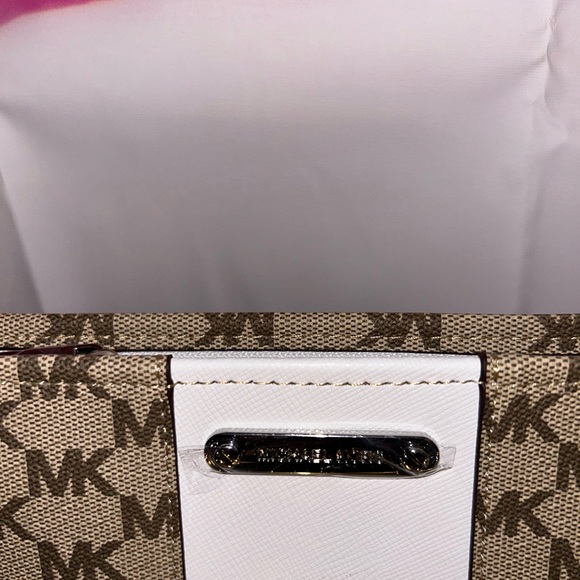 Michael Kors Beltbag, NIB/NWT🔥🔥 - Picture 2 of 2